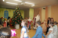 Новогодний праздник в начальной школе (частная школа «ЛАД», Москва)