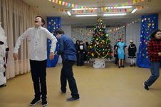 Новогодний праздник в средней школе (26.12.2022)